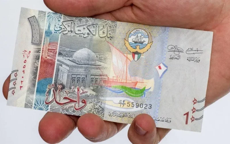 سعر الدينار الكويتى فى البنوك اليوم الخميس 6-6-2024